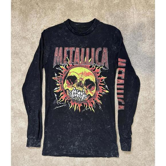 Metallica Other - Men’s Small Metallica Concert Long Sleeve T-Shirt Flaming Skull Black and Gray